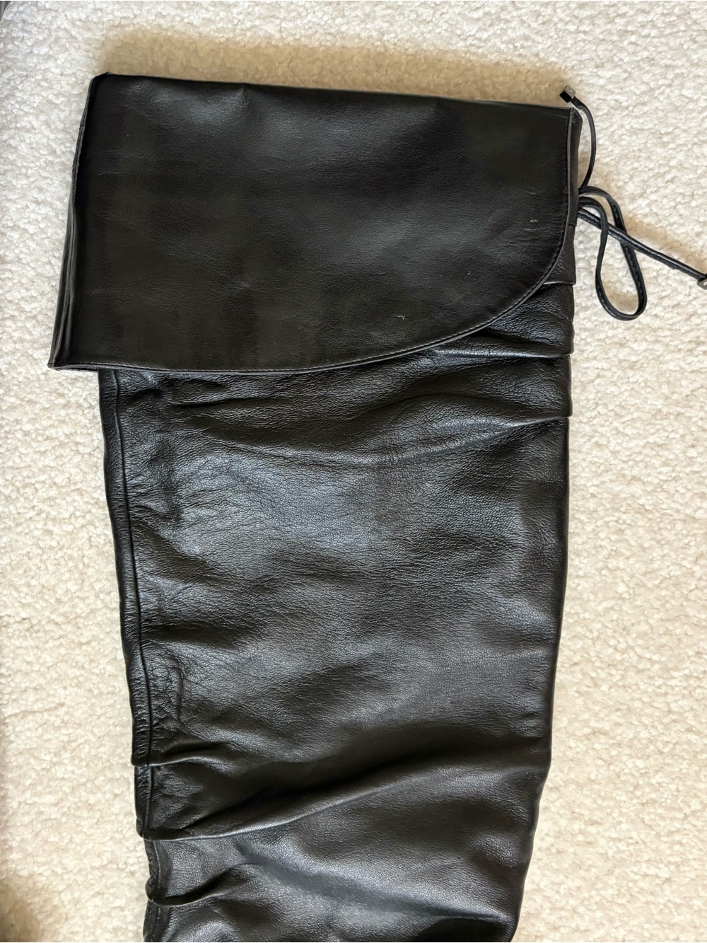 GUESS GENUINE LEATHER
BLACK BOOTS OVER THE KNEE HEELS SIZE 11 Y2K - Picture 9 of 16